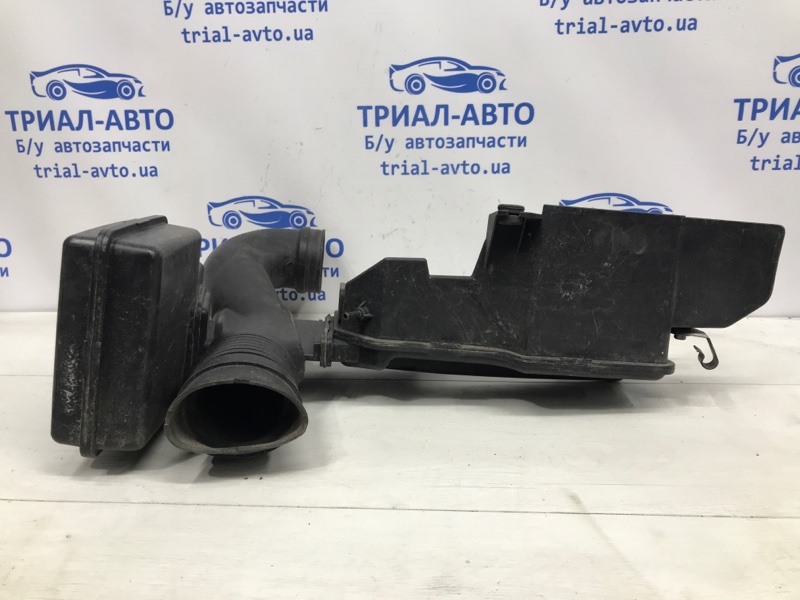 Воздухозаборник Toyota Land Cruiser J100 4.7