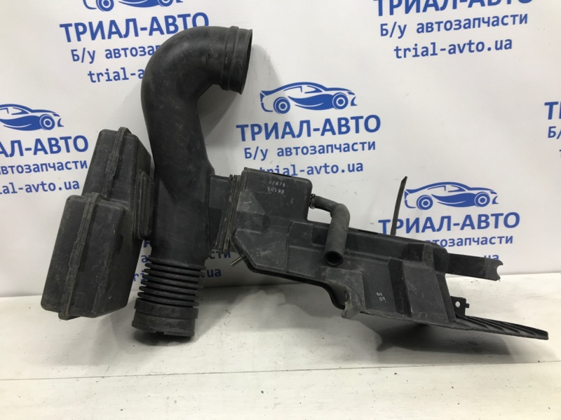 Воздухозаборник Land Cruiser 1998-2007 J100 4.7