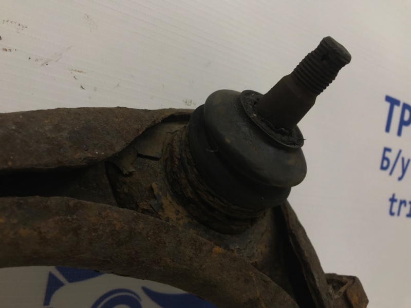 Рычаг передний верхний левый Land Cruiser 1998-2007 J100 Рычаг передний верхний левый Land Cruiser 1998-2007 J100