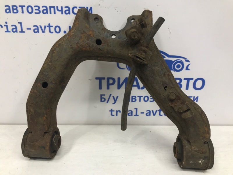 Рычаг передний верхний правый Mitsubishi Pajero Wagon 2006-2022 4 4010A038 контрактная