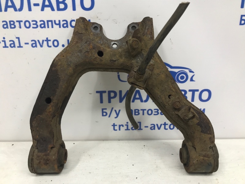 Рычаг передний верхний правый Mitsubishi Pajero Wagon 2006-2022 4 4010A038 контрактная