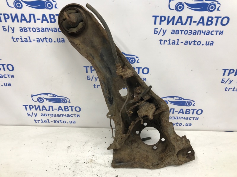 Рычаг задней подвески продольный левый левый Lancer 2007-2017 10 1.5