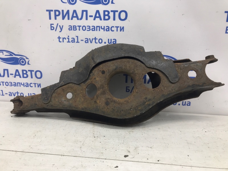 Рычаг задний поперечный Toyota RAV 4 2005-2012 A30 4874042010 контрактная