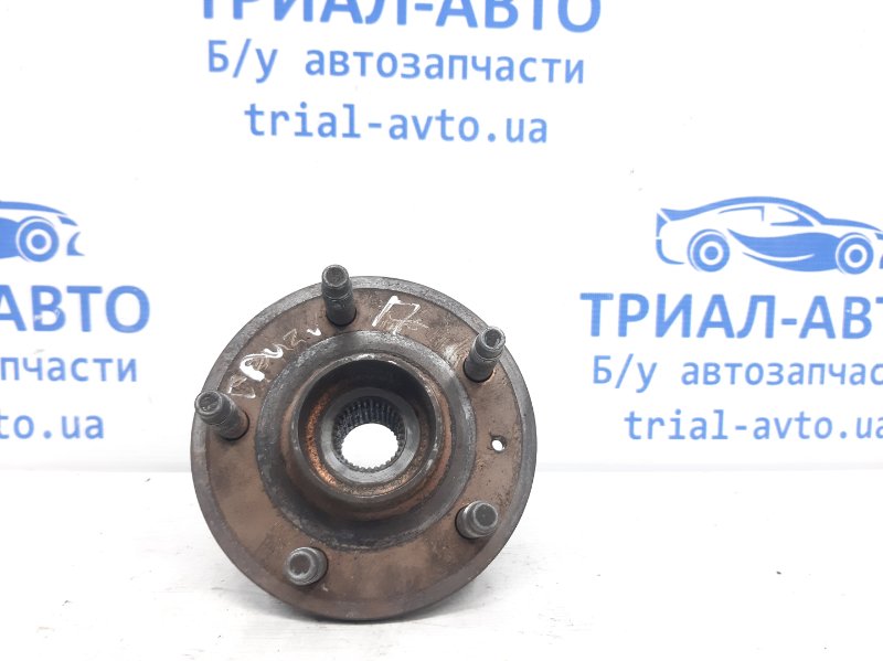 Ступица передняя Chevrolet Cruze 2009-2016 J300 1.8 F18D4 13583478 Б/У