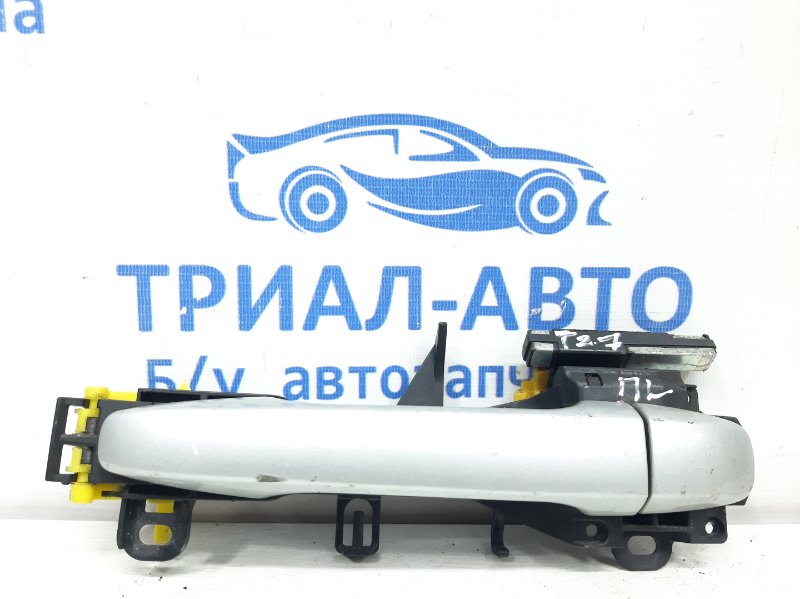 Ручка двери внешняя передняя левая Toyota Avensis 2009-2018 T27 1.8 бензин 2ZRFAE 6921105914 Б/У