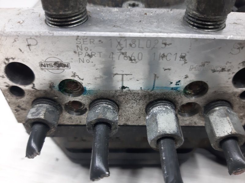 Блок abs Juke 2010-2019 F15 1.6 turbo MR16DDT