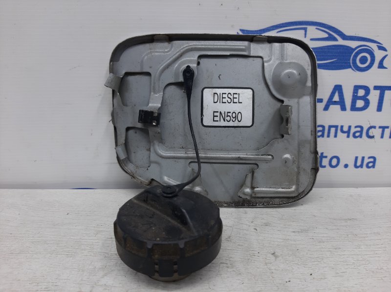 Лючок бака Pajero Wagon 2006-2022 4 3.2 Дизель 4M41