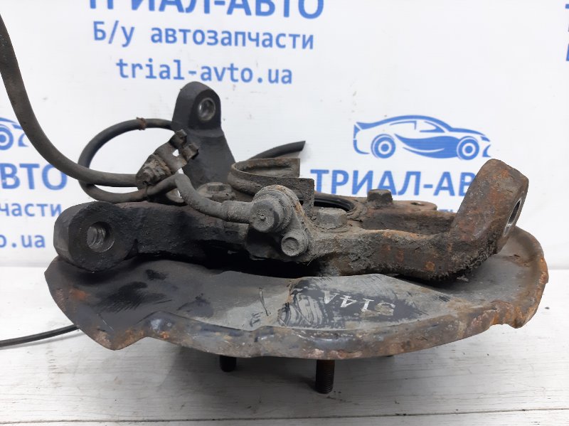 Кулак поворотный правый со ступицей Mitsubishi Pajero Wagon 4 3.2 Дизель 4M41 Кулак поворотный правый со ступицей Mitsubishi Pajero Wagon 4 3.2 Дизель 4M41