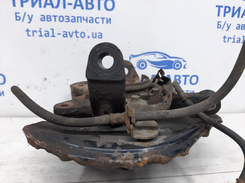 Кулак поворотный правый со ступицей Pajero Wagon 2006-2022 4 3.2 Дизель 4M41 Кулак поворотный правый со ступицей Pajero Wagon 2006-2022 4 3.2 Дизель 4M41