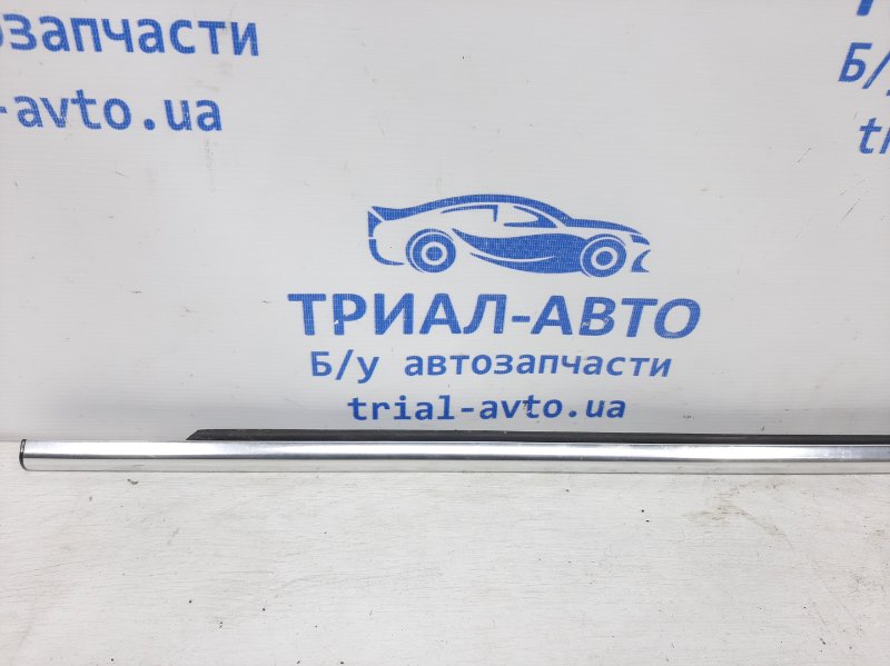 Молдинг стекла двери задний Cruze 2009-2016 J300 1.8