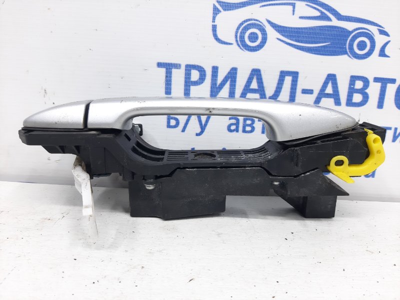 Ручка двери внешняя задняя правая Avensis 2009-2018 T27 1.8 бензин 2ZRFAE