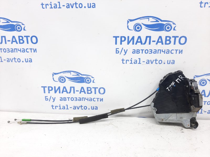 Замок двери передний правый Toyota Avensis 2009-2018 T27 1.8 бензин 2ZRFAE 6903002250 Б/У