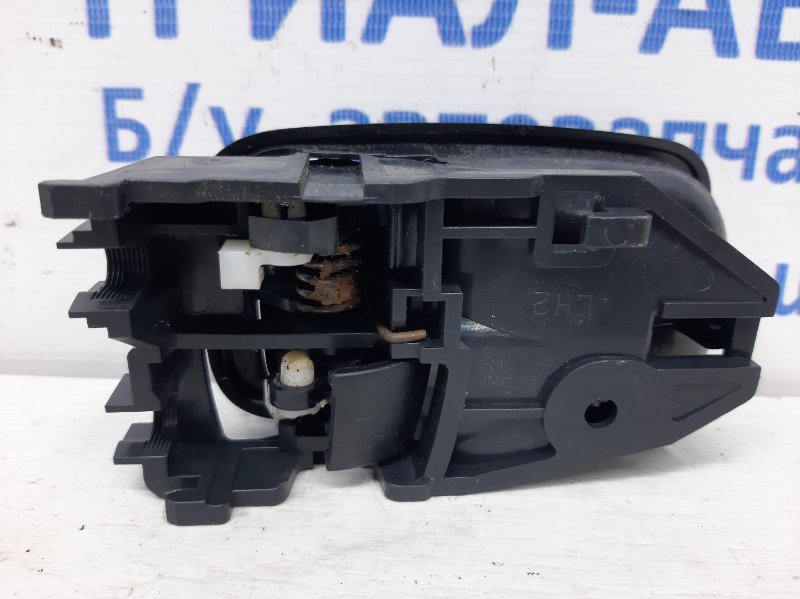 Ручка двери внутренняя левая Lancer 2003-2009 9 1.6 бензин 4G18