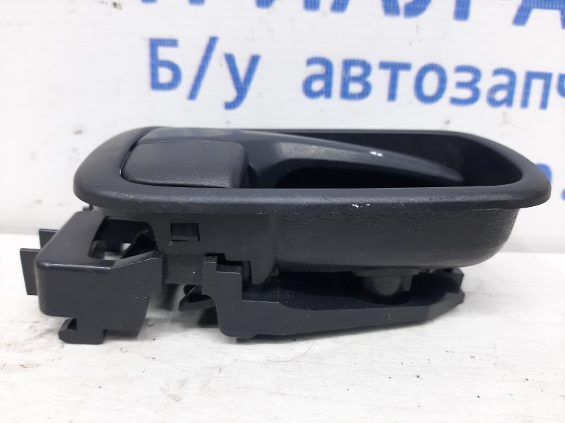 Ручка двери внутренняя правая Mitsubishi Lancer 9 1.6 бензин 4G18