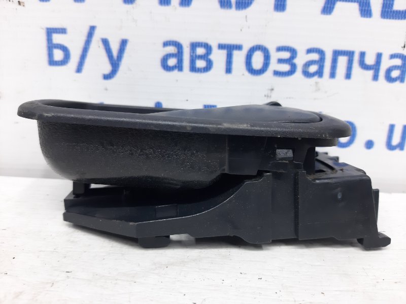 Ручка двери внутренняя правая Mitsubishi Lancer 9 1.6 Бензин 4G18