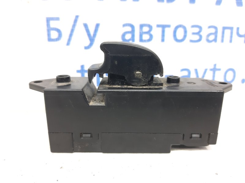 Кнопка стеклоподъемника Mitsubishi Pajero Wagon 2006-2022 4 3.2 Дизель 4M41 8608a143 Б/У