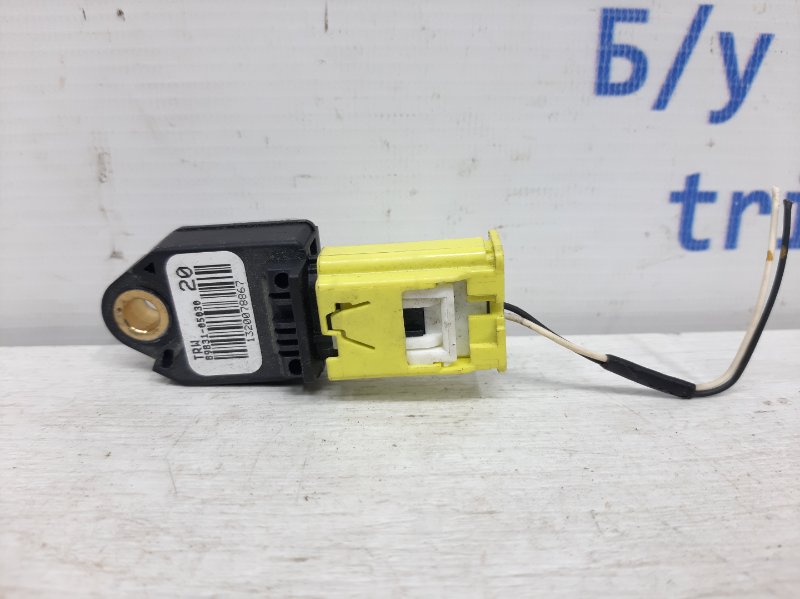 Датчик AIRBAG (удара) Toyota Avensis 2009-2018 T27 1.8 бензин 2ZRFAE 8983105030 Б/У