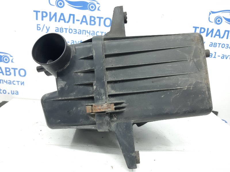 Корпус воздушного фильтра Grand Vitara 2005-2016 JT 2.0 Бензин J20A Корпус воздушного фильтра Grand Vitara 2005-2016 JT 2.0 Бензин J20A