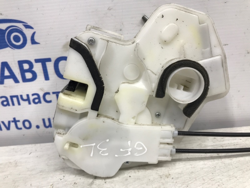 Замок двери задний левый Mitsubishi Outlander GF 2.2 diesel 4N14