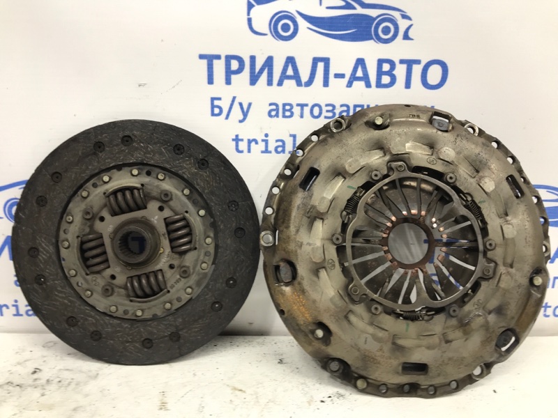 Корзина сцепления+Диск сцепления Mitsubishi Outlander 2012-2021 GF 2.2 diesel 4N14 2300A055 Б/У
