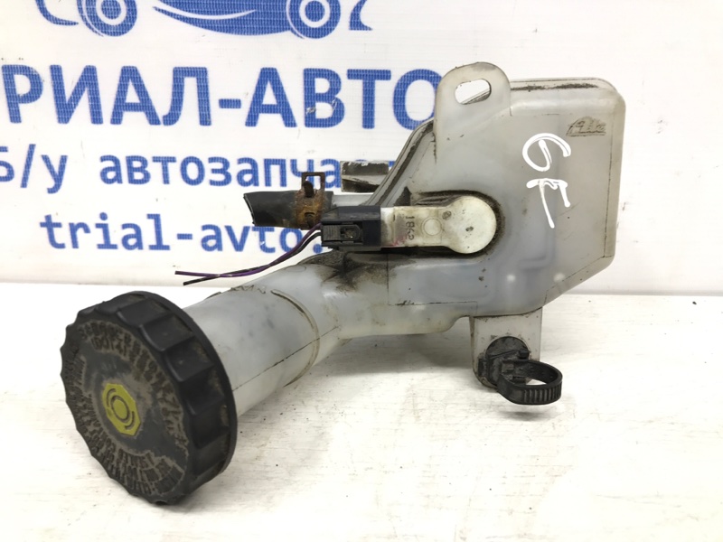 Бачок главного тормозного цилиндра Outlander 2012-2021 GF 2.2 diesel 4N14