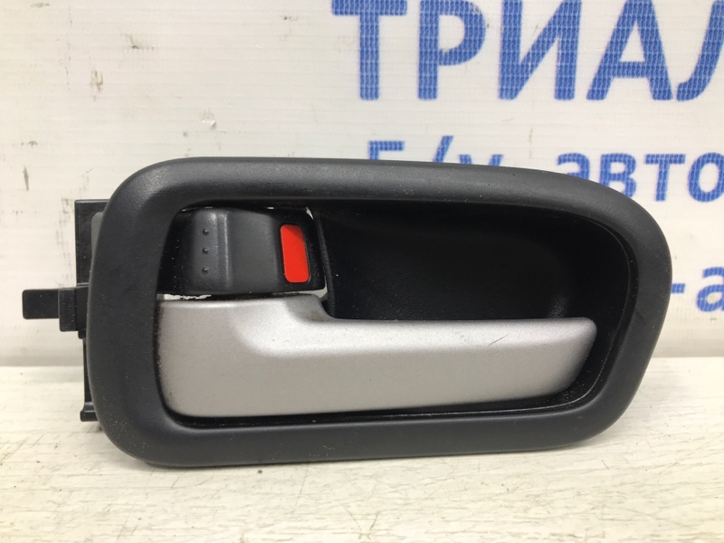 Ручка двери внутренняя левая Suzuki Grand Vitara 2005-2016 JT 2.0 Бензин J20A 83130-65J10-BWJ Б/У