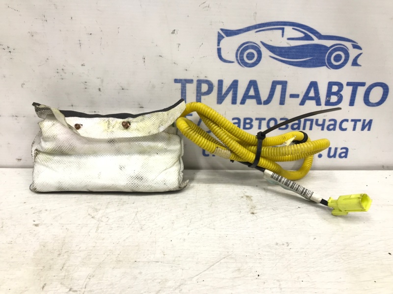 Подушка безопасности в кресло правая Toyota Avensis T27 1.8 бензин 2ZRFAE