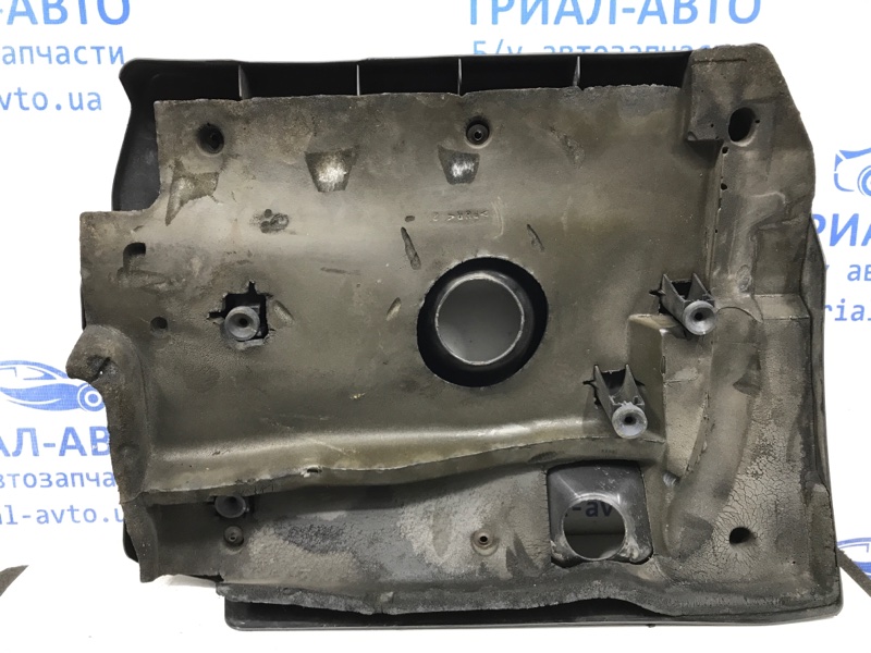 Декоративная крышка ДВС RAV 4 2005-2012 A30 2.2 diesel 2ADFTV