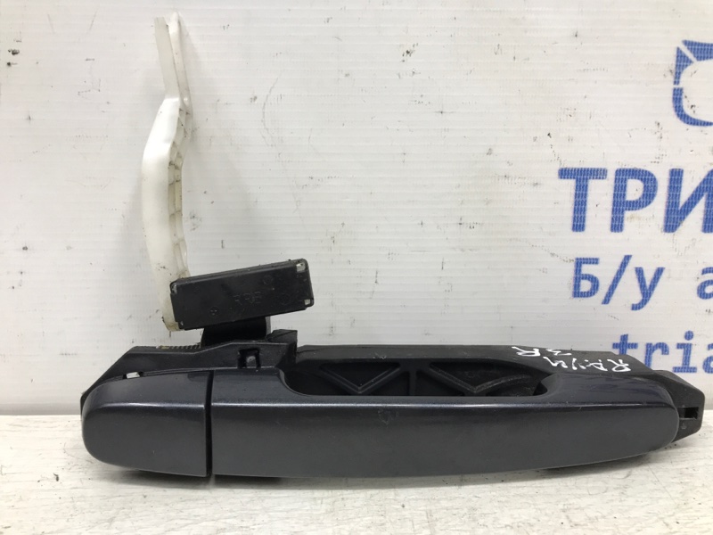 Ручка двери внешняя задняя правая Toyota RAV 4 2005-2012 A30 2.2 diesel 2ADFTV 6921112220P2 Б/У