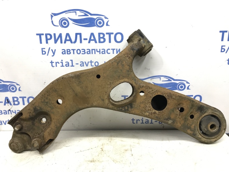 Рычаг правый RAV 4 2005-2012 A30 2.2 diesel 2ADFTV