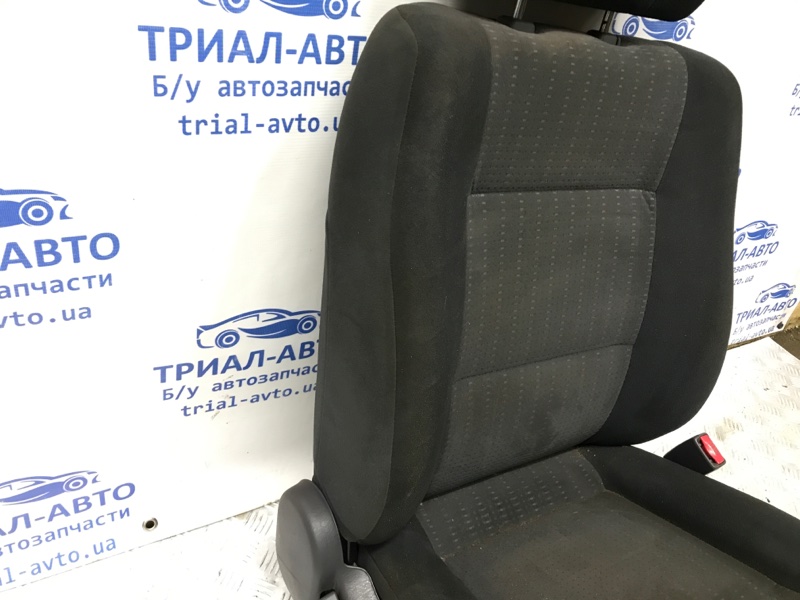 Сиденье переднее правое Pajero Sport 1996-2008 K9 2.5 Diesel