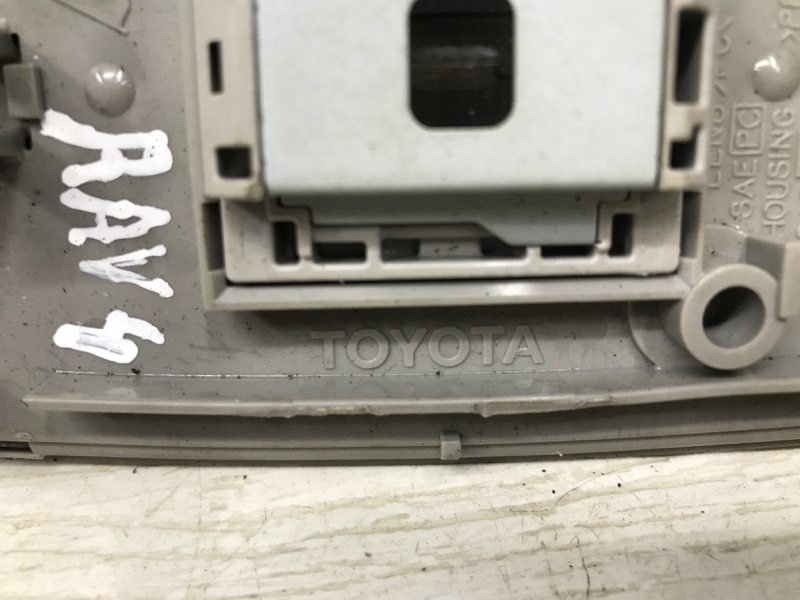 Плафон задний Toyota RAV 4 A30 2.2 diesel 2ADFTV