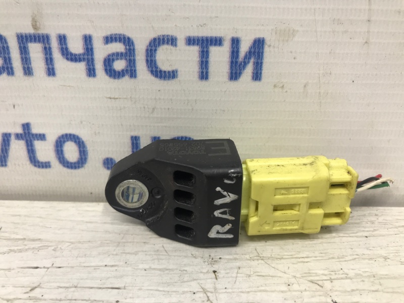 Датчик удара (AIRBAG) Toyota RAV 4 2005-2012 A30 2.2 diesel 2ADFTV 8983133020 Б/У