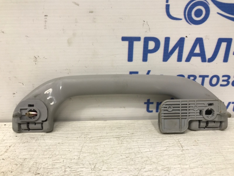 Ручка потолка Outlander 2003-2006 CU 2.4 бензин 4G69