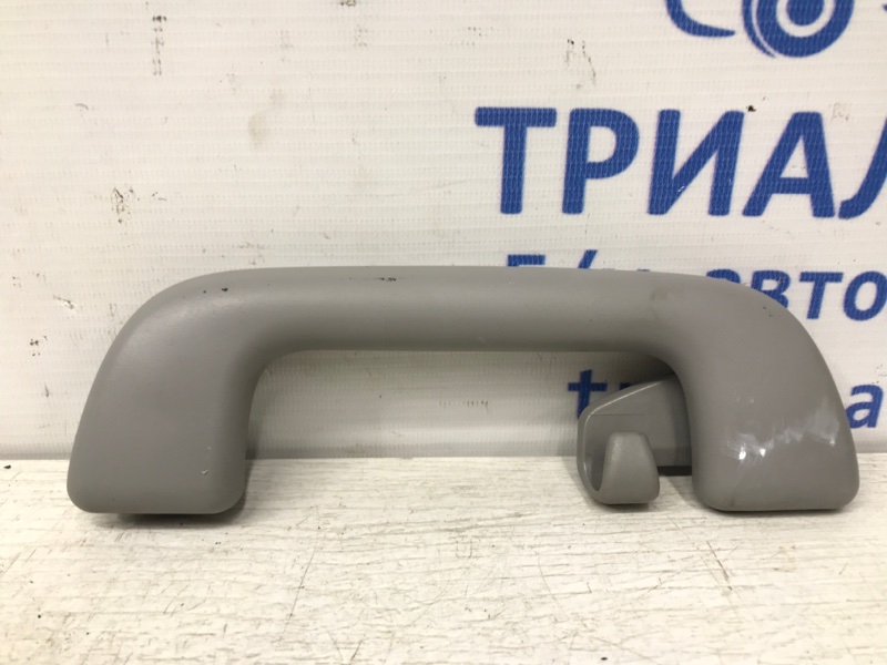 Запчасть ручка потолка Toyota RAV 4 2005-2012 A30 2.2 diesel 2ADFTV 7461052020B0 Б/У Ручка потолка Toyota RAV 4 2005-2012 A30 2.2 diesel 2ADFTV 7461052020B0 Б/У