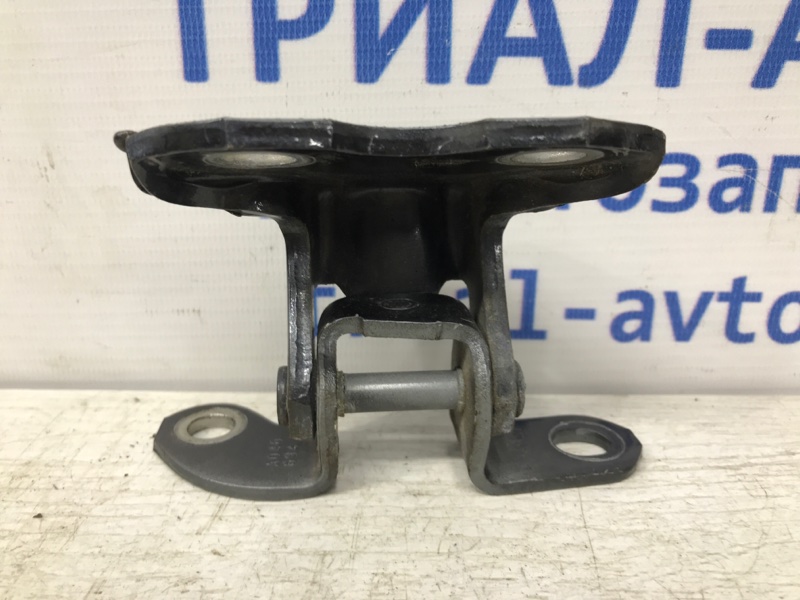 Петля двери задней правой верхняя Toyota RAV 4 A30 2.2 diesel 2ADFTV
