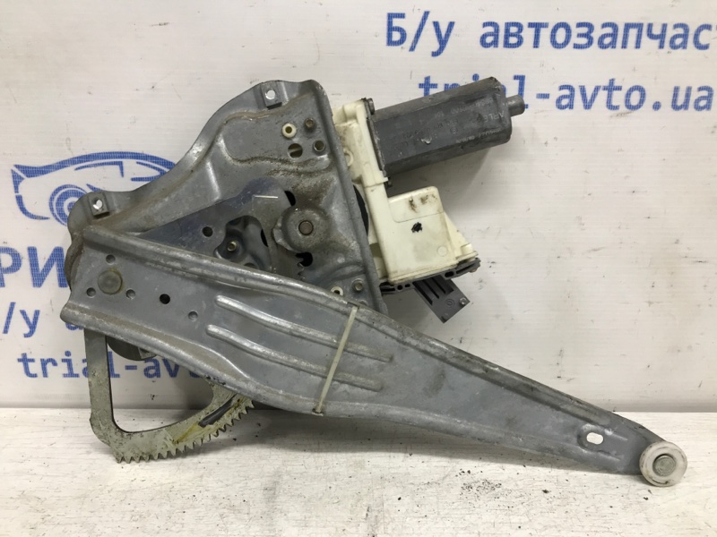 Стеклоподъемник задний левый Avensis 2003-2009 T25 2.2 diesel 2ADFTV