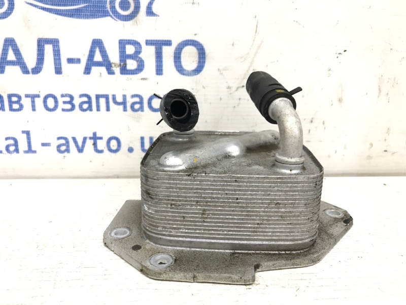 Радиатор масляный ДВС (теплообменник) Mazda 6 2012- GJ 2.2 diesel SH01-14-700 Б/У