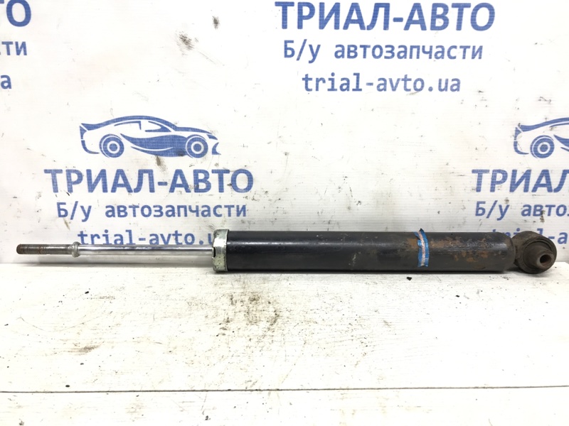 Амортизатор задний Toyota Avensis 2009-2018 T27 2.0 diesel 485308Z017 Б/У