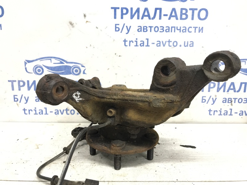 Кулак поворотный правый со ступицей Mazda 6 GJ 2.2 diesel