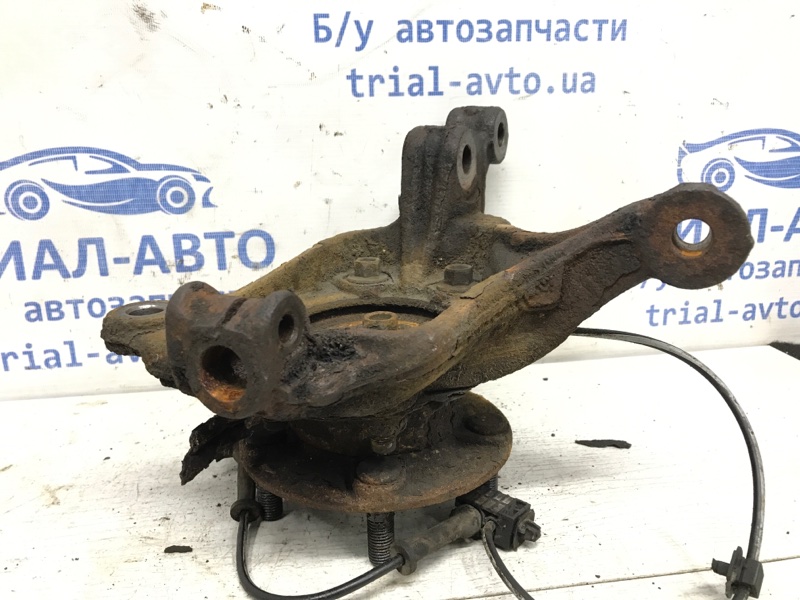 Кулак поворотный правый со ступицей 6 2012- GJ 2.2 diesel