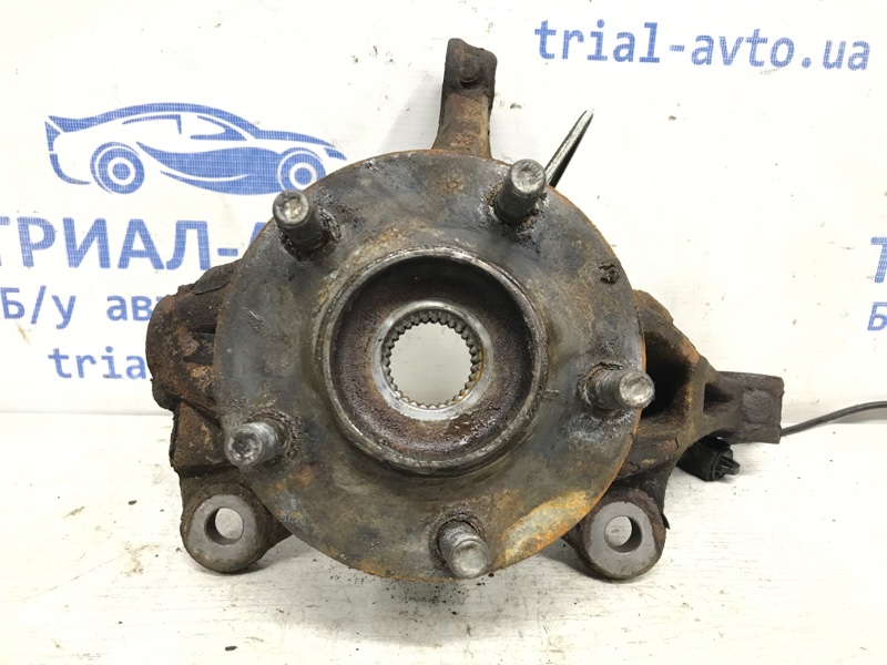 Кулак поворотный правый со ступицей 6 2012- GJ 2.2 diesel
