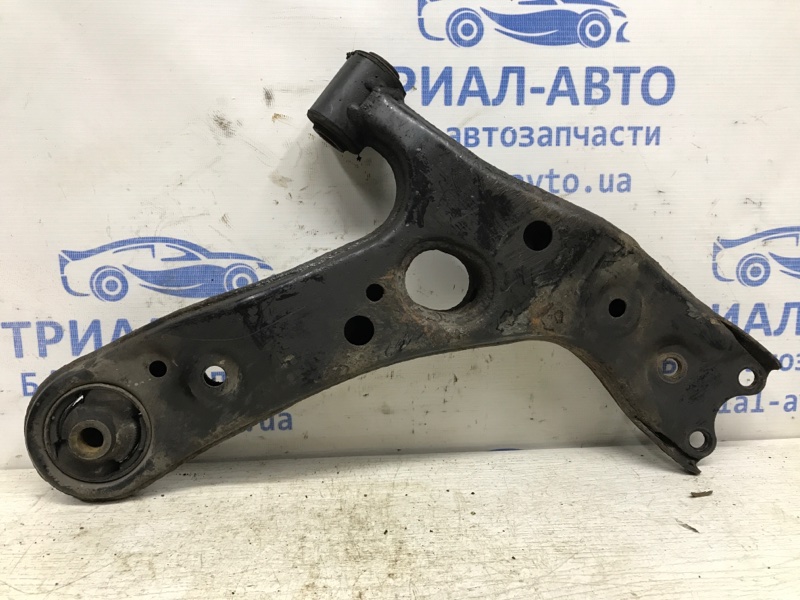 Рычаг левый Avensis 2009-2018 T27 2.0 diesel