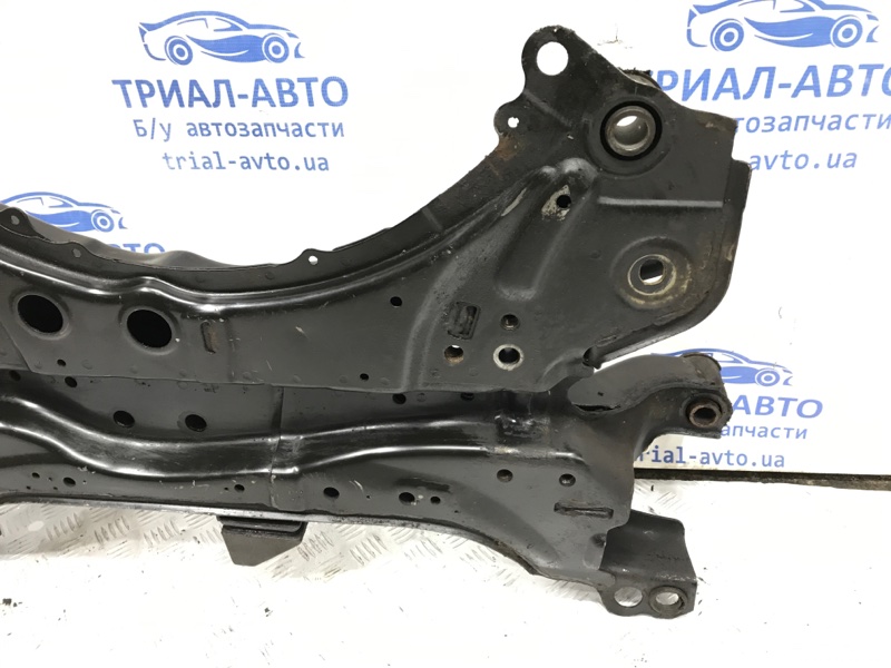 Балка передней подвески Avensis 2009-2018 T27 2.0 diesel