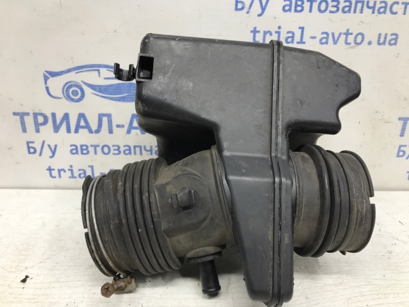 Патрубок воздушного фильтра Lexus RX 350 2003-2009 XU30 3.5 Бензин 2GRFE 1788031120 Б/У