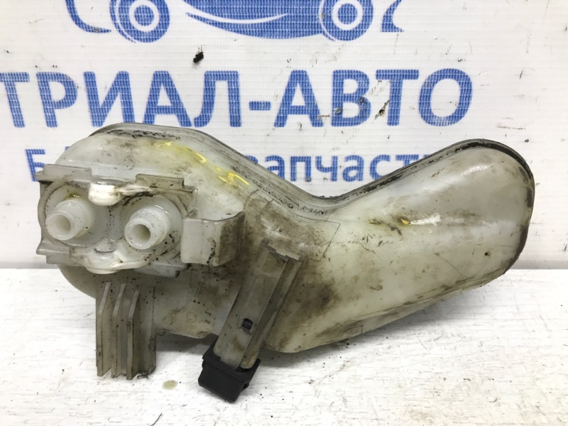Бачок главного тормозного цилиндра Avensis 2009-2018 T27 2.0 diesel