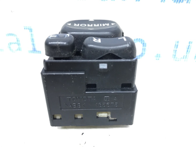 Корректор зеркал Avensis 2003-2009 T25 2.2 diesel 2ADFTV
