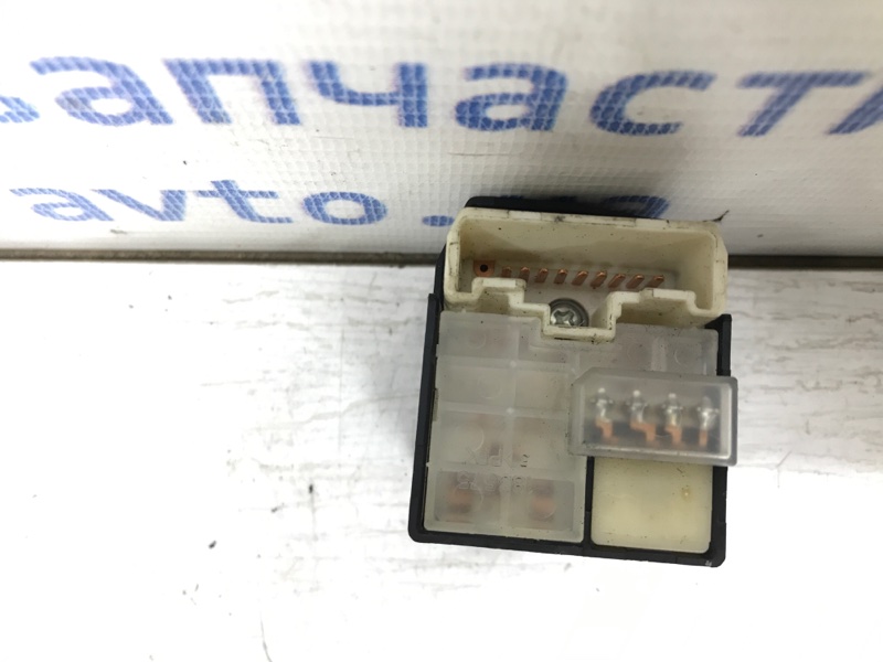 Корректор зеркал Toyota Avensis T25 2.2 diesel 2ADFTV