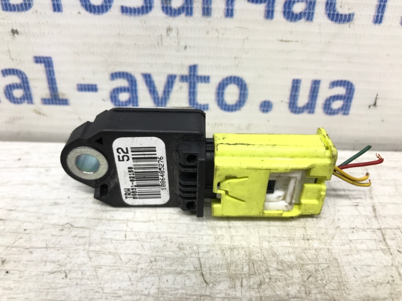 Датчик удара (AIRBAG) Toyota Avensis 2009-2018 T27 2.0 diesel 8983105050 Б/У