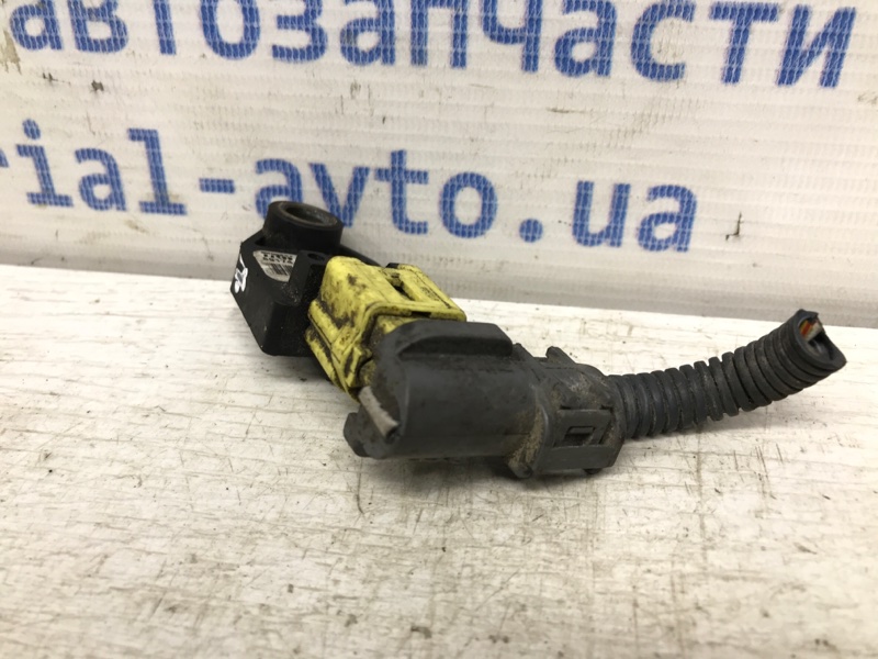 Датчик удара (AIRBAG) Avensis 2009-2018 T27 2.0 diesel